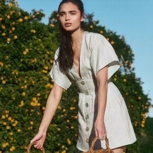 NWT Reformation Ty Cream Linen Button Front Deep V Mini Summer Dress 0